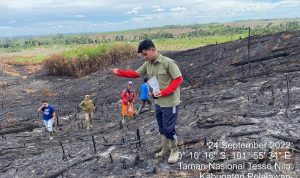 PIKET PENJAGAAN KAWASAN, PETUGAS HENTIKAN AKTIFITAS ALAT BERAT