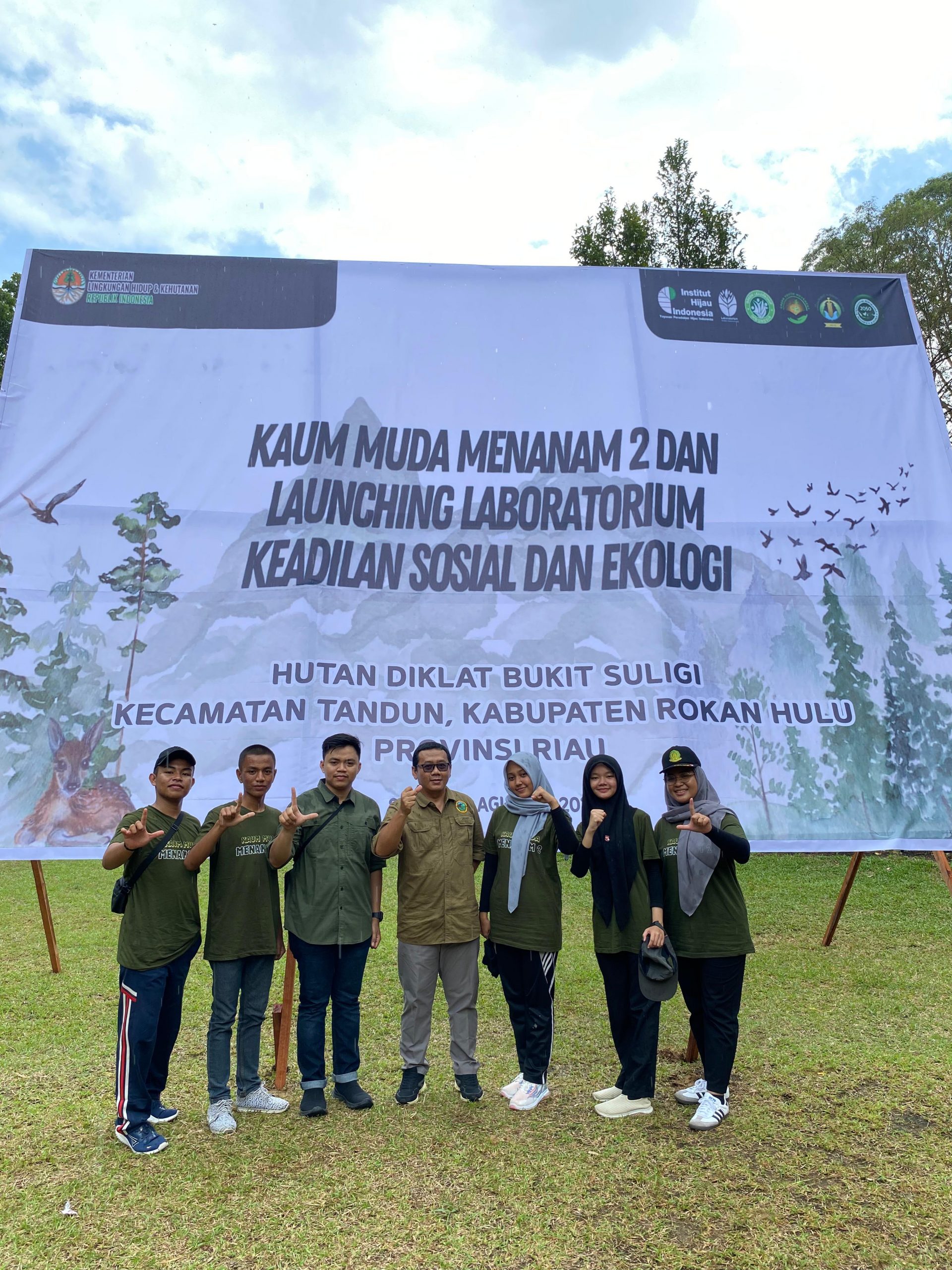 Kaum Muda Menanam Batch 2 dan Peresmian Laboratorium Keadilan Sosial dan Ekologi di KHDTK Bukit Suligi