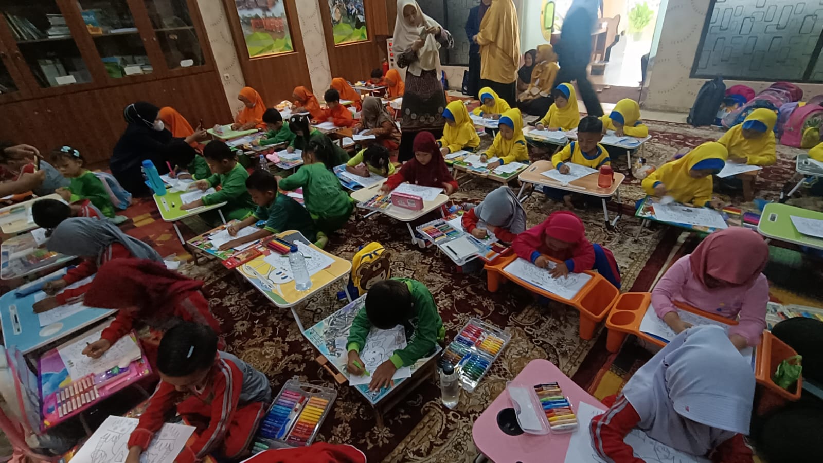 Lomba Mewarnai untuk Anak-Anak TK di Tesso Nilo: Membangun Kesadaran Konservasi Sejak Dini